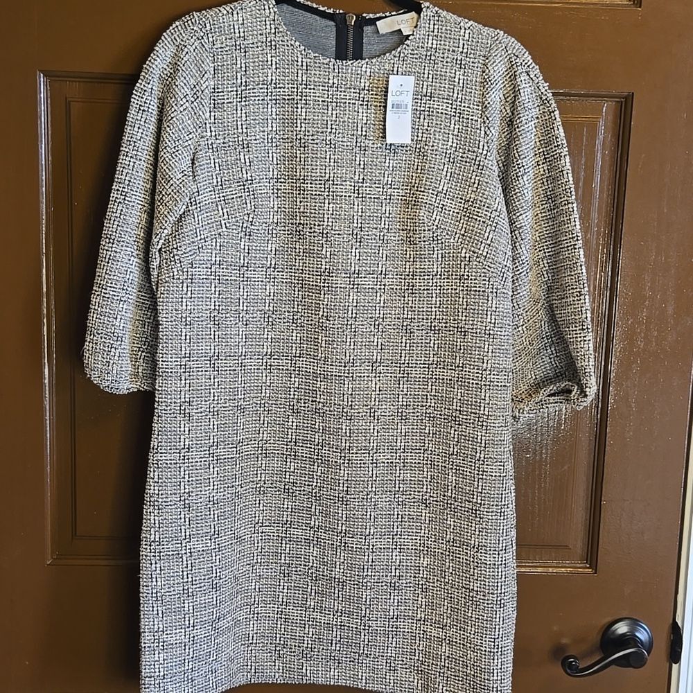 Loft-Blk/white/gray 3/4 sleeved dress with metallic threads Size 2 NWT